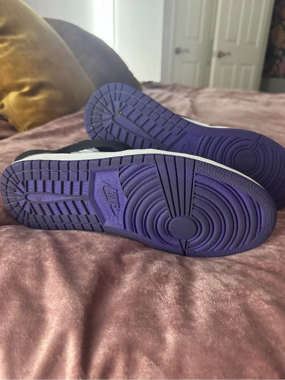 Air Jordan 1 Retro High OG “Court Purple 2.0” Purple, White & Black